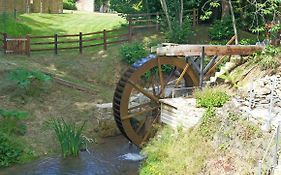 Hewletts Mill